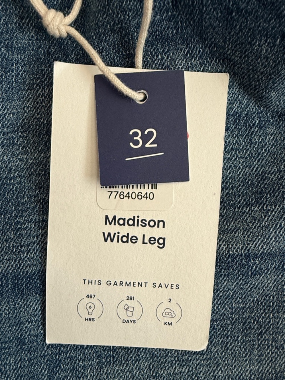 Oliver Logan: Madison Wide Leg Jeans - size 32